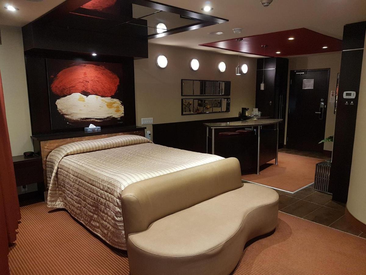 מונטריאול Le Chabrol Hotel & Suites מראה חיצוני תמונה