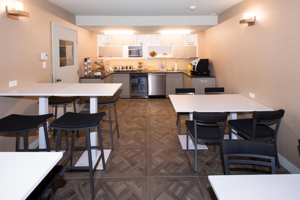 מונטריאול Le Chabrol Hotel & Suites חדר תמונה