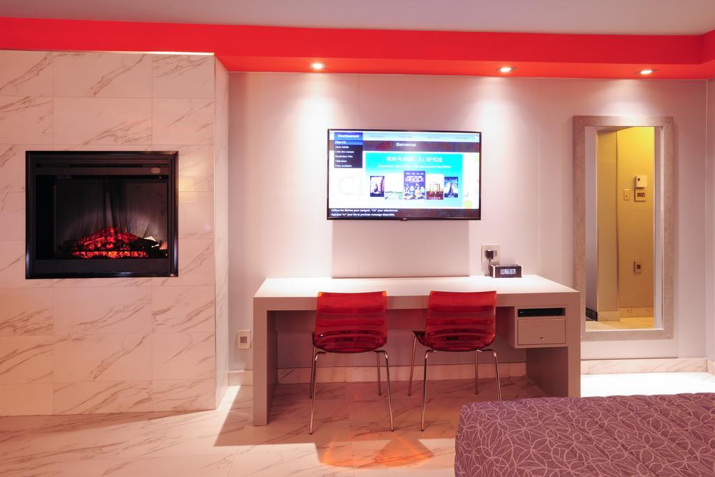 מונטריאול Le Chabrol Hotel & Suites מראה חיצוני תמונה