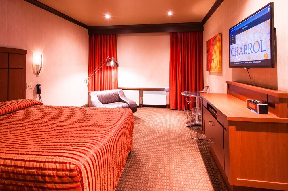 מונטריאול Le Chabrol Hotel & Suites מראה חיצוני תמונה