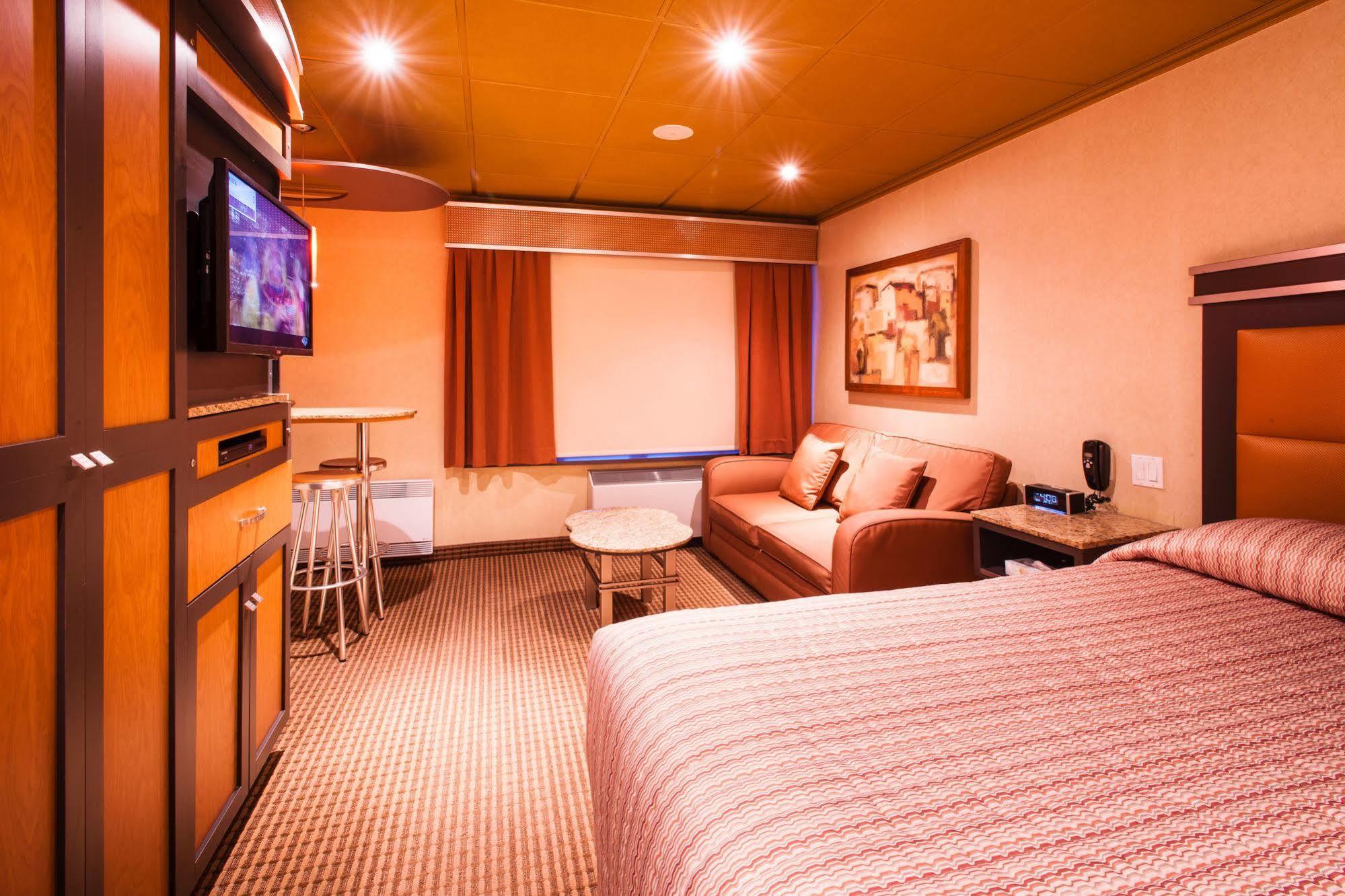 מונטריאול Le Chabrol Hotel & Suites מראה חיצוני תמונה